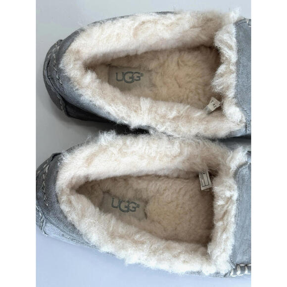 UGG Ansley Women's 8 Light Gray Suede Slippers Water Resistant Slip On Moccasins - Picture 8 of 14